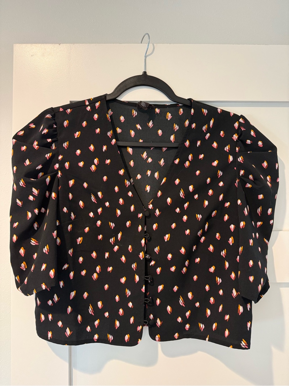 Free Press cropped top with puff sleeves